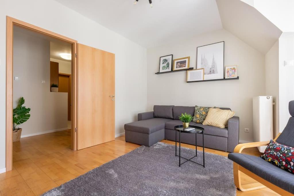 S22 Apartment Budapeste Exterior foto
